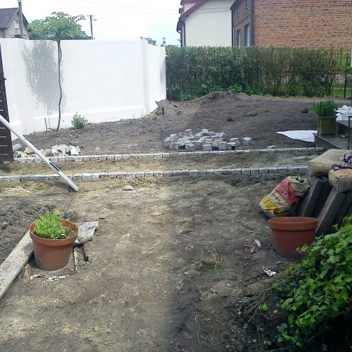 http://Ogród%20na%20skarpie%20Łódź%20-%20Ekoland-Ogrody
